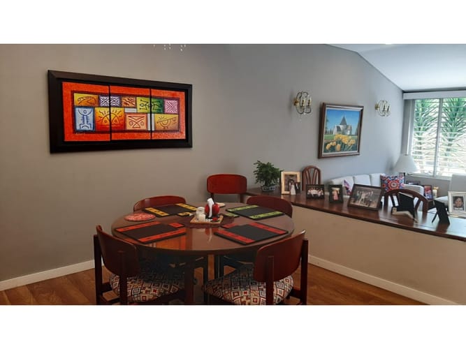 Casa de 2 alcobas en venta en Niza, Bogotá, 240 m² · foto 4 de 18