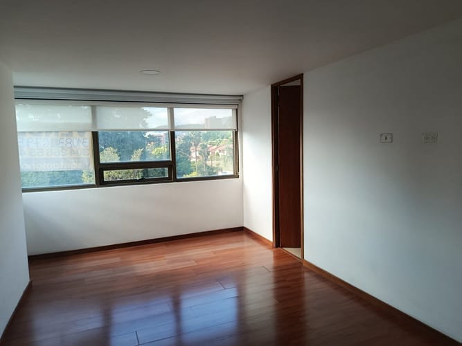 Apartamento de 3 alcobas en venta en El Tesoro, Medellín, 140 m² · foto 8 de 9