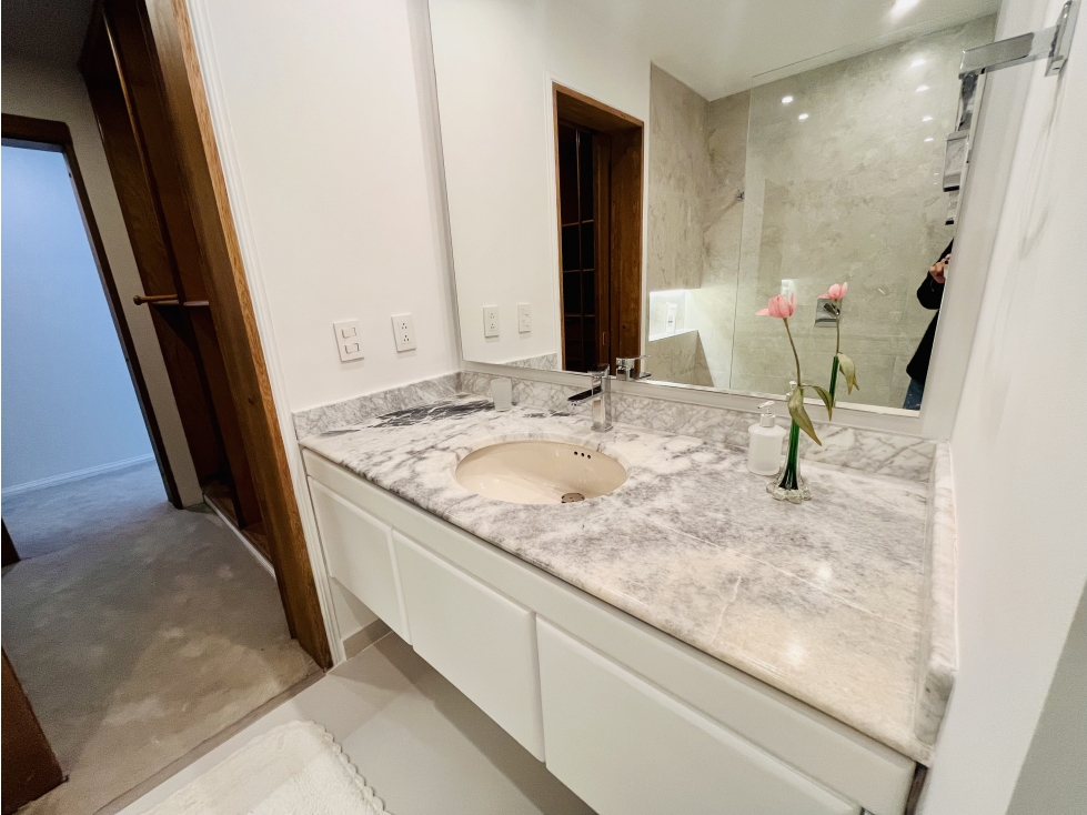 Apartamento en venta en El Refugio, Bogotá · foto 14 de 16