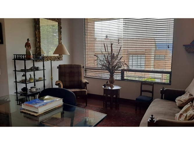 Casa de 4 alcobas en venta en Lindaraja, Bogotá, 300 m² · foto 6 de 24