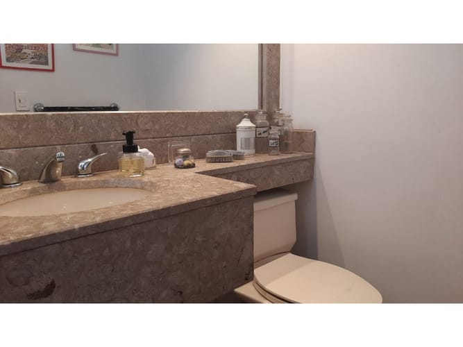 Casa de 4 alcobas en venta en Lindaraja, Bogotá, 300 m² · foto 14 de 24