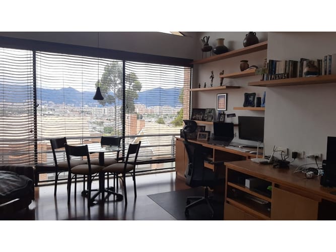 Casa de 4 alcobas en venta en Lindaraja, Bogotá, 300 m² · foto 15 de 24