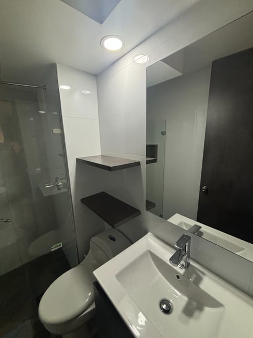 Apartamento de 1 alcoba en arriendo en Lagos De Cordoba, Bogotá, 40 m² · foto 6 de 10