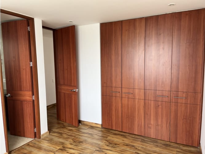 Apartamento de 3 alcobas en venta en Colina Campestre, Bogotá, 146 m² · foto 14 de 24