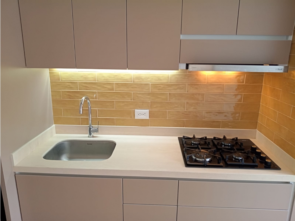 Apartamento en venta en Medellín · foto 2 de 11