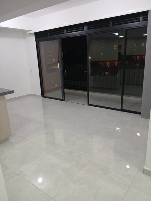 Apartamento de 2 alcobas en venta en El Porvenir, Rionegro, 60 m² · foto 3 de 20