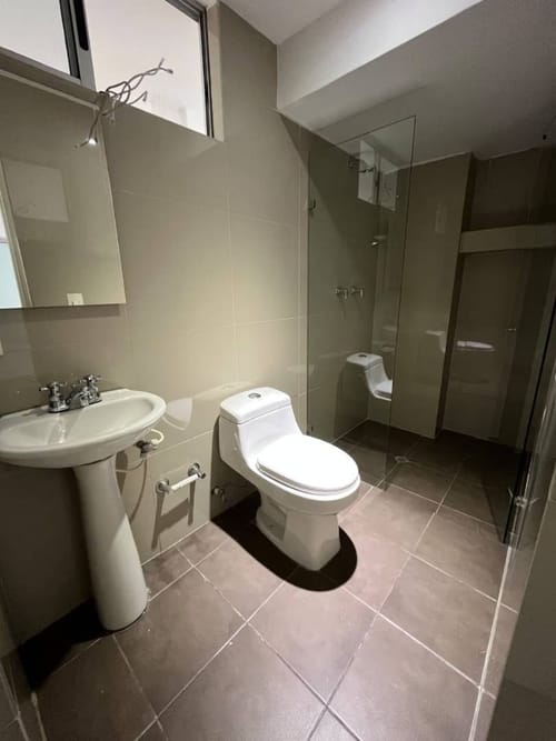 Oficina en arriendo en El Poblado, Medellín, 190 m² · foto 13 de 21
