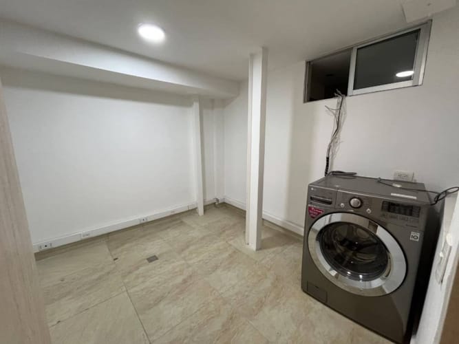 Oficina en arriendo en El Poblado, Medellín, 190 m² · foto 16 de 21