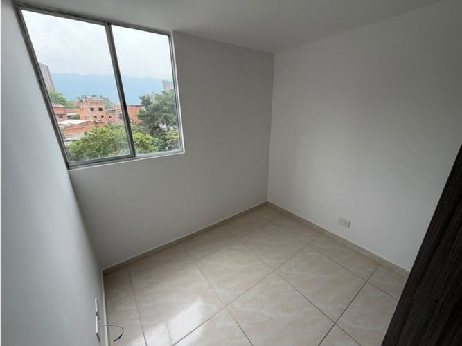 Apartamento de 3 alcobas en arriendo en Madera, Copacabana, 63 m² · foto 6 de 11