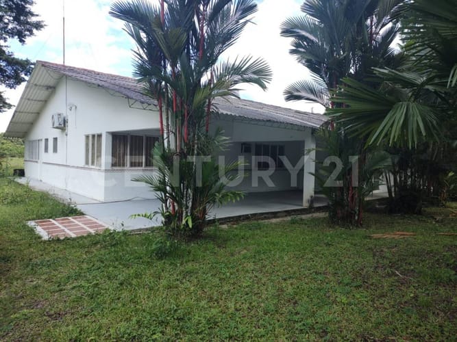 Casa de 4 alcobas en venta en Barcelona, Villavicencio, 300 m² · foto 6 de 18