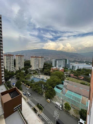 Apartamento de 2 alcobas en arriendo en Cordoba, Medellín, 70 m² · foto 4 de 14