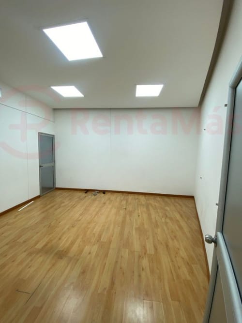 Oficina en arriendo en Quinta Velez, Cúcuta, 85 m² · foto 7 de 12