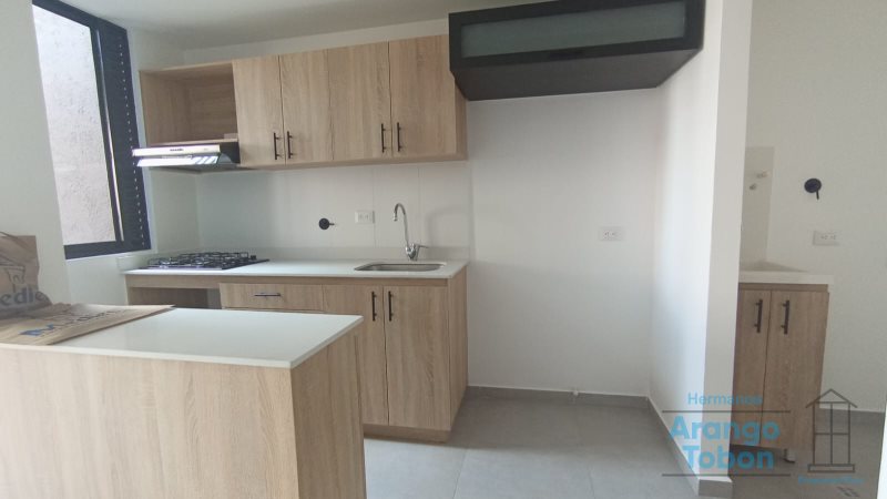 Apartamento en venta en La Castellana, Bogotá · foto 2 de 19