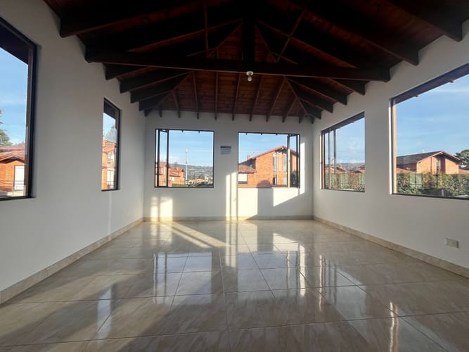 Casa de 4 alcobas en venta en Laura Vicuña, Chía, 207 m² · foto 23 de 24