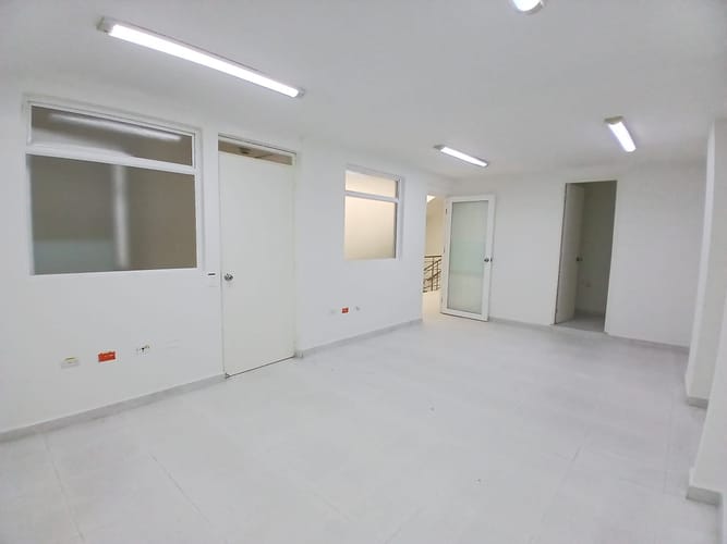 Local en arriendo en Boston, Medellín, 450 m² · foto 7 de 10