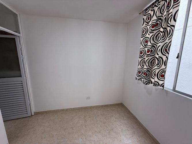 Apartamento de 2 alcobas en venta en La Pradera, Jamundí, 45 m² · foto 12 de 14