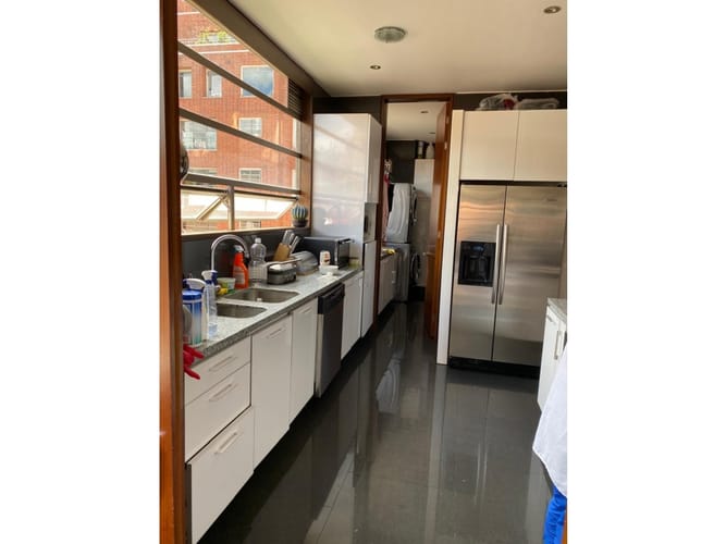 Apartamento de 3 alcobas en venta en Chicó Reservado, Bogotá, 209 m² · foto 5 de 15