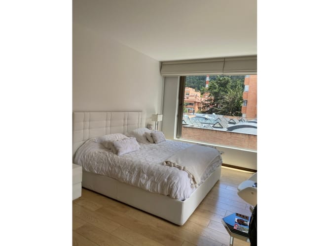 Apartamento de 3 alcobas en venta en Chicó Reservado, Bogotá, 209 m² · foto 8 de 15