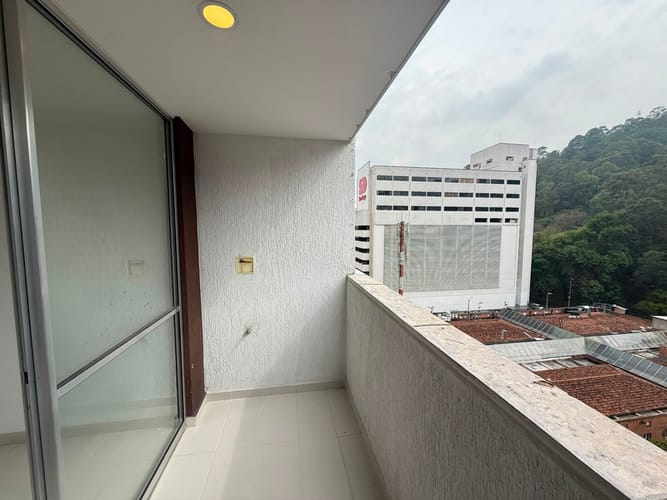 Apartamento de 3 alcobas en arriendo en Vía Las Palmas, Medellín, 76 m² · foto 4 de 13