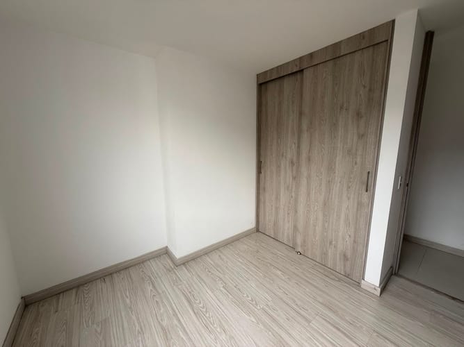 Apartamento de 3 alcobas en arriendo en Vía Las Palmas, Medellín, 76 m² · foto 6 de 13