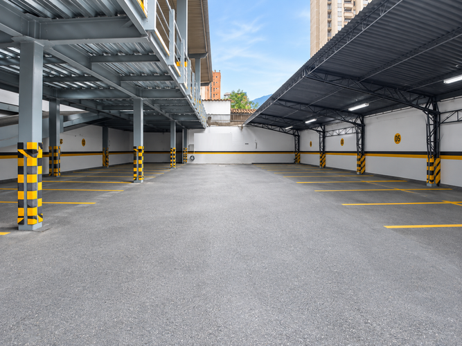 Lote en arriendo en Boston, Medellín, 1000 m² · foto 2 de 10