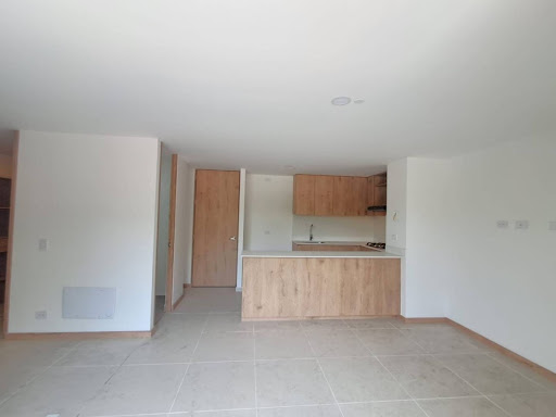 Apartamento en arriendo en San German, Medellín · foto 3 de 12