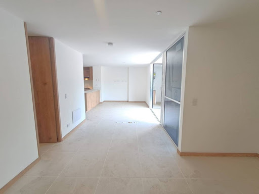 Apartamento en arriendo en San German, Medellín · foto 8 de 12
