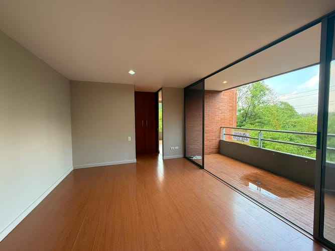 Apartamento de 2 alcobas en arriendo en Astorga, Medellín, 80 m² · foto 4 de 16