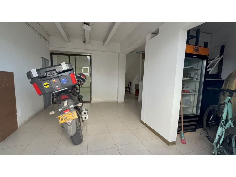 Casa en venta en San Jose De Fontibon, Bogotá · foto 5 de 24