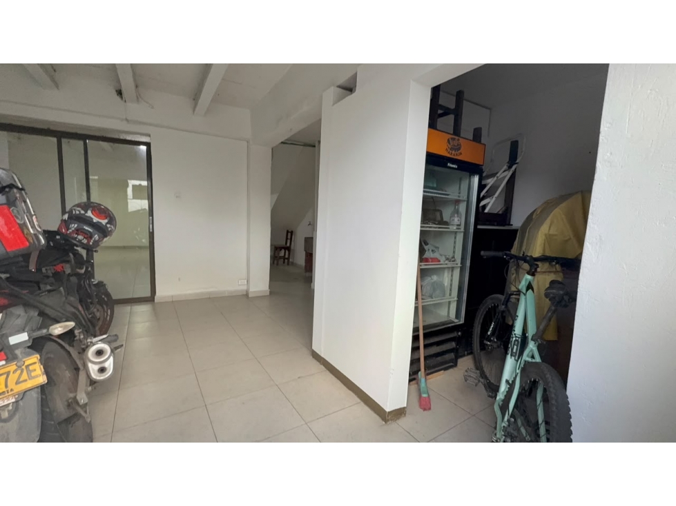Casa en venta en San Jose De Fontibon, Bogotá · foto 9 de 24