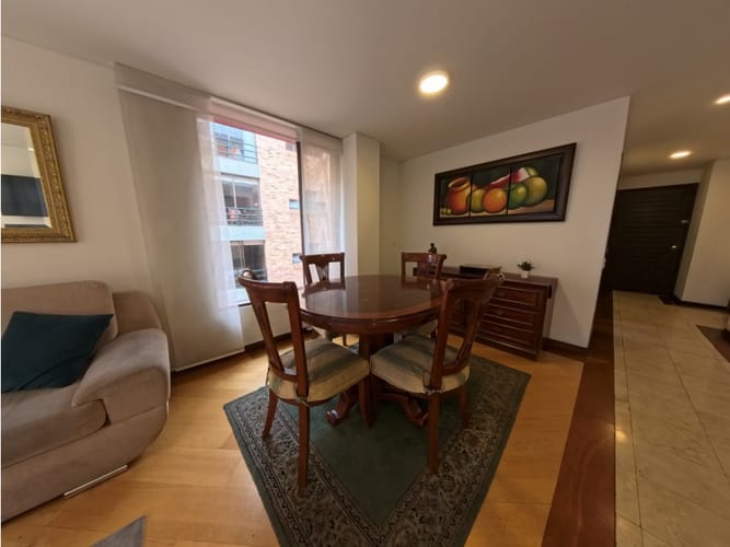 Apartamento de 3 alcobas en venta en La Carolina, Bogotá, 95 m² · foto 4 de 20
