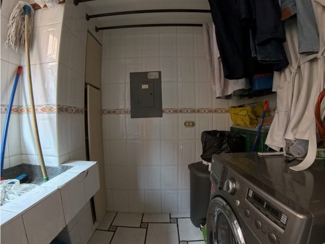 Apartamento de 3 alcobas en venta en La Carolina, Bogotá, 95 m² · foto 8 de 20