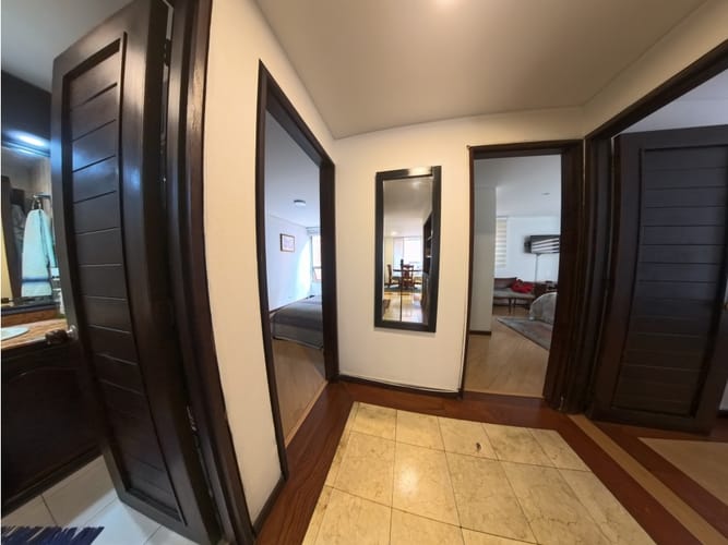 Apartamento de 3 alcobas en venta en La Carolina, Bogotá, 95 m² · foto 9 de 20