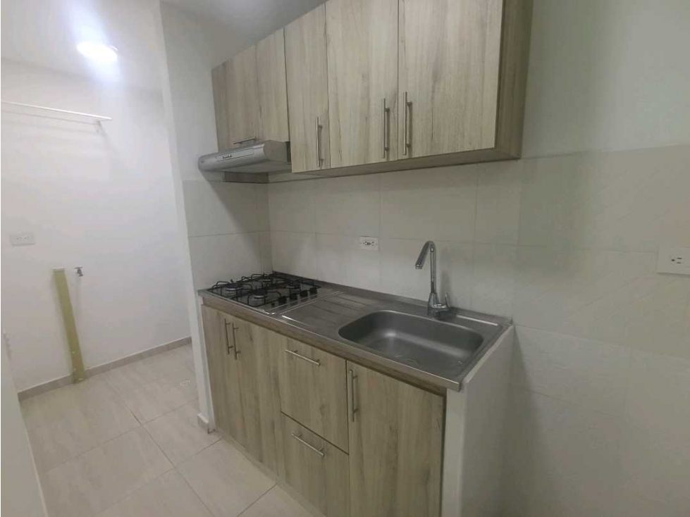 Apartamento en arriendo en Altamira, Barranquilla · foto 3 de 8