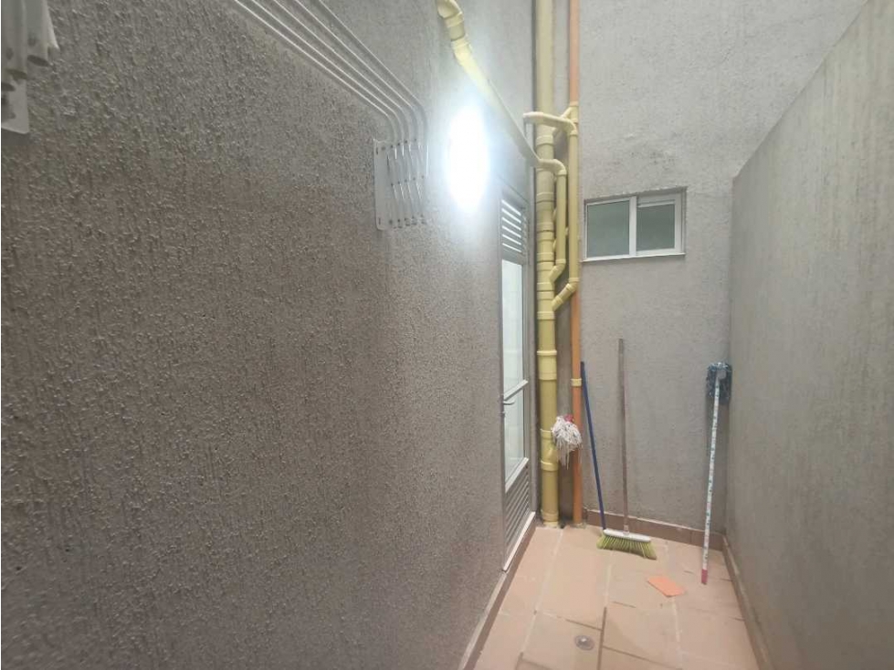 Apartamento en arriendo en Altamira, Barranquilla · foto 5 de 8