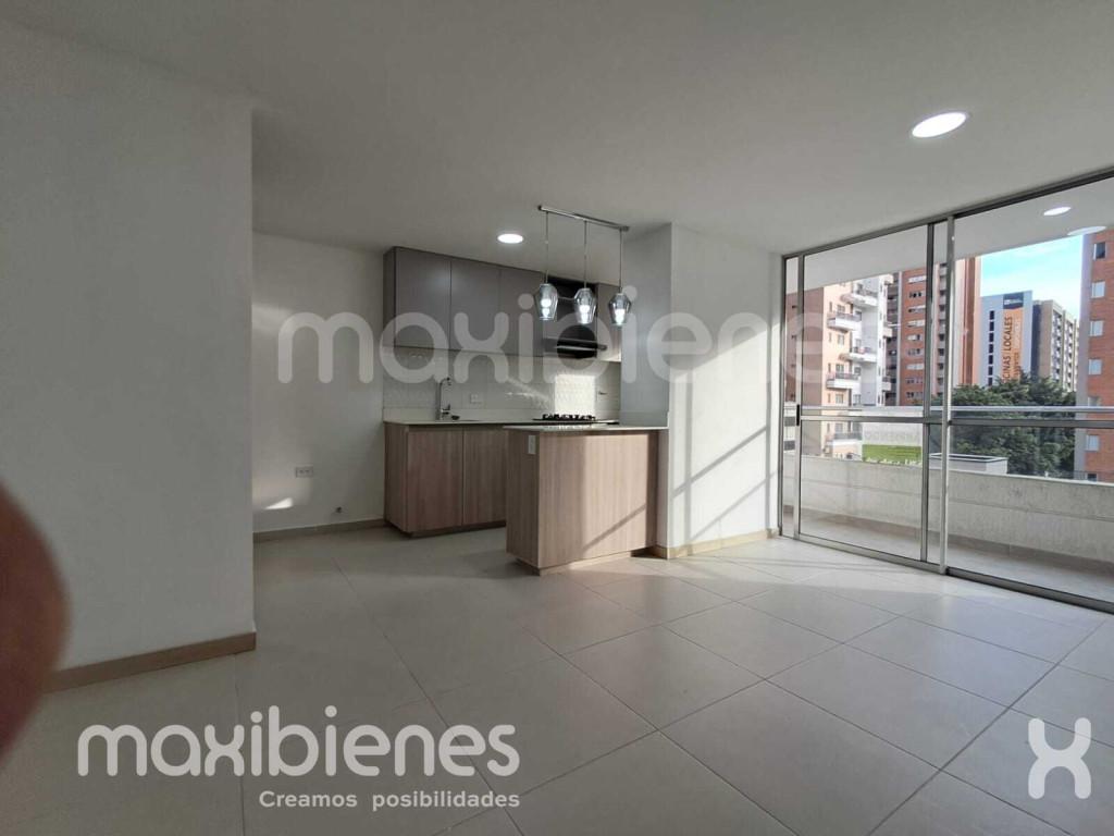 Apartamento en venta en Los Colores, Medellín · foto 3 de 20