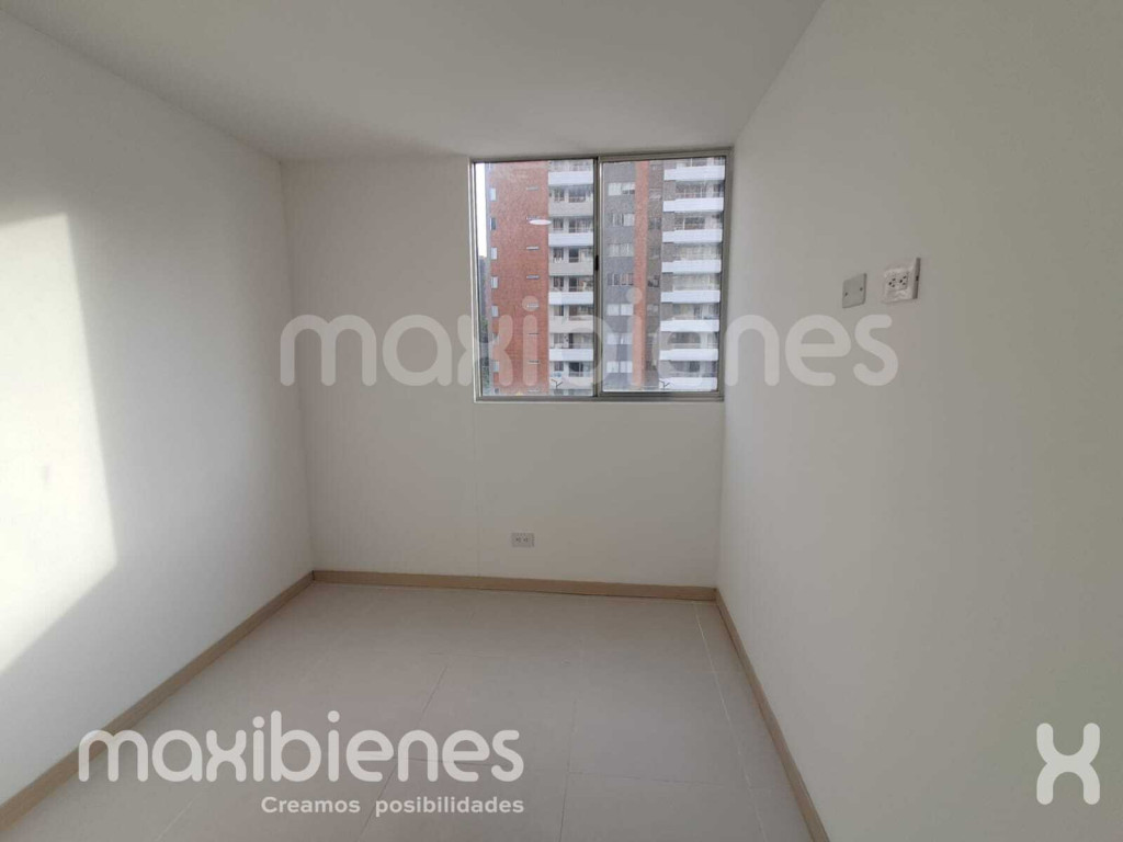 Apartamento en venta en Los Colores, Medellín · foto 7 de 20