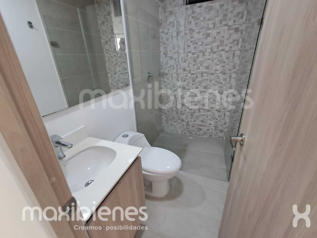Apartamento en venta en Los Colores, Medellín · foto 15 de 20