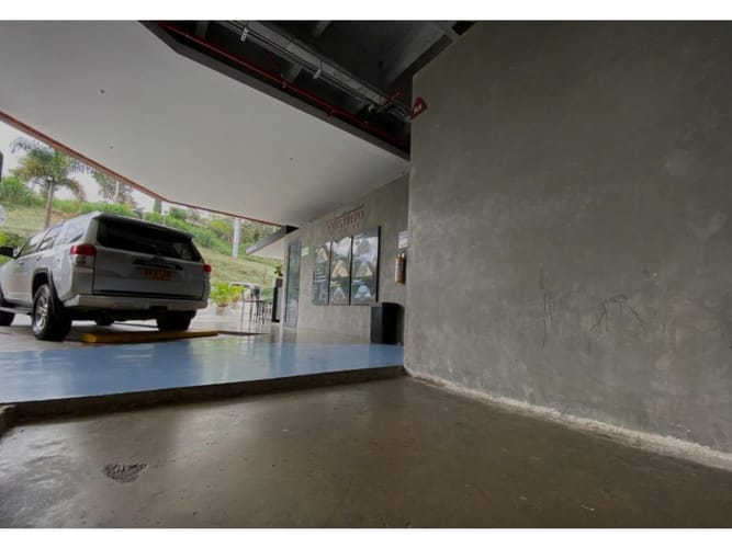 Local en venta en Portaton Del Poblado, Envigado, 6 m² · foto 4 de 6