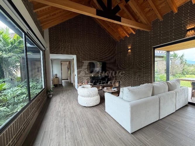 Finca en arriendo en El Tambo, La Ceja, 2500 m² · foto 5 de 24