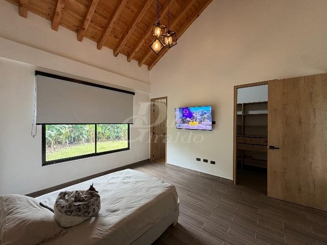 Finca en arriendo en El Tambo, La Ceja, 2500 m² · foto 7 de 24