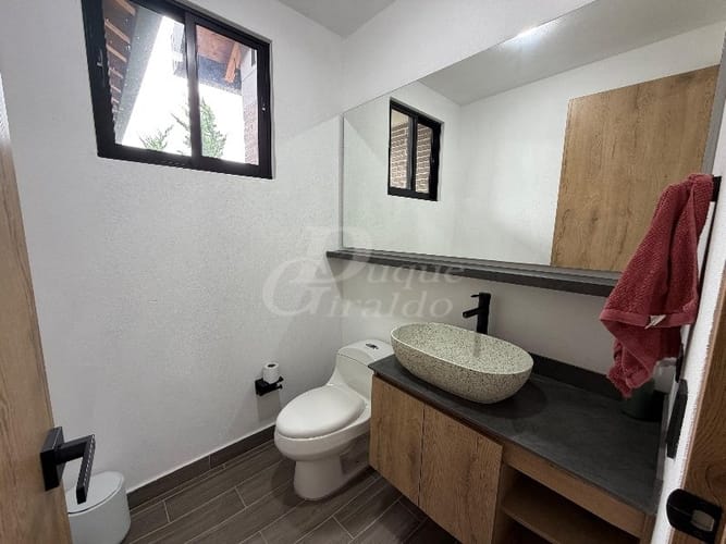 Finca en arriendo en El Tambo, La Ceja, 2500 m² · foto 8 de 24
