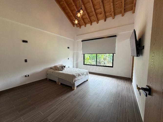 Finca en arriendo en El Tambo, La Ceja, 2500 m² · foto 10 de 24