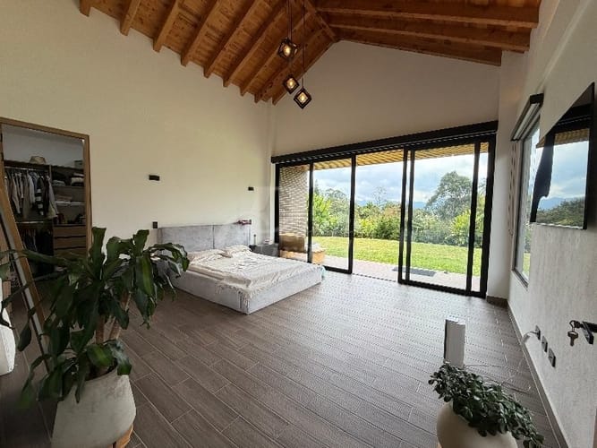 Finca en arriendo en El Tambo, La Ceja, 2500 m² · foto 12 de 24