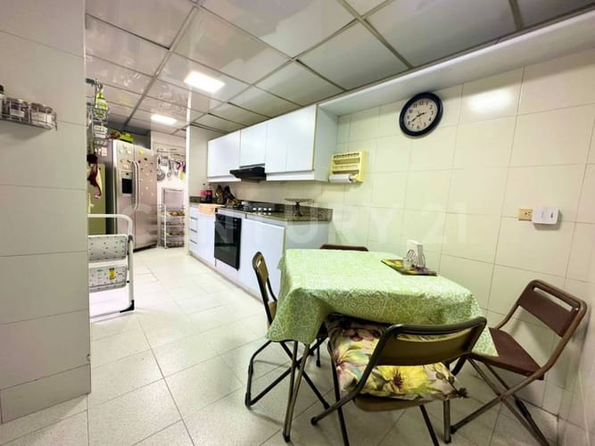 Apartamento de 3 alcobas en venta en Patio Bonito, Medellín, 200 m² · foto 14 de 21