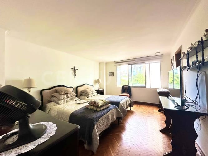 Apartamento de 3 alcobas en venta en Patio Bonito, Medellín, 200 m² · foto 17 de 21