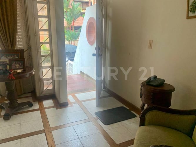 Casa de 5 alcobas en venta en Caudal Norte Oriental, Villavicencio, 350 m² · foto 13 de 19