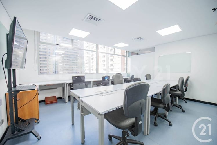 Oficina en arriendo en Conquistadores, Medellín, 509 m² · foto 6 de 22