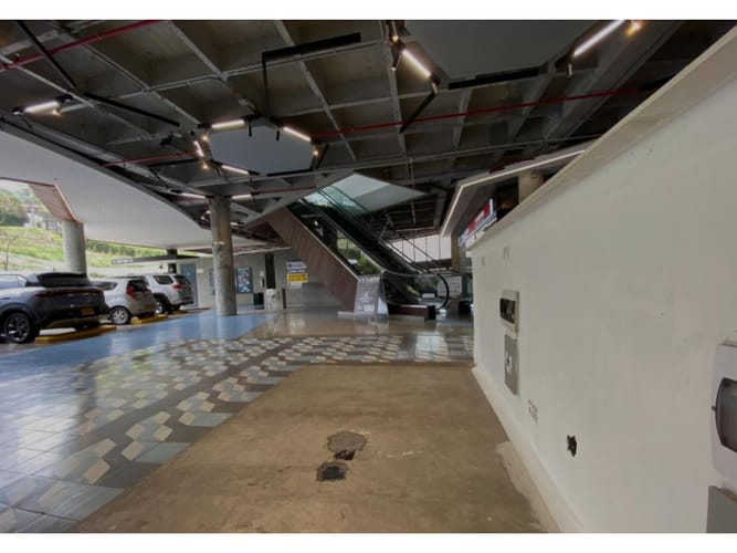 Local en venta en Mont Juic, Medellín, 18 m² · foto 5 de 8