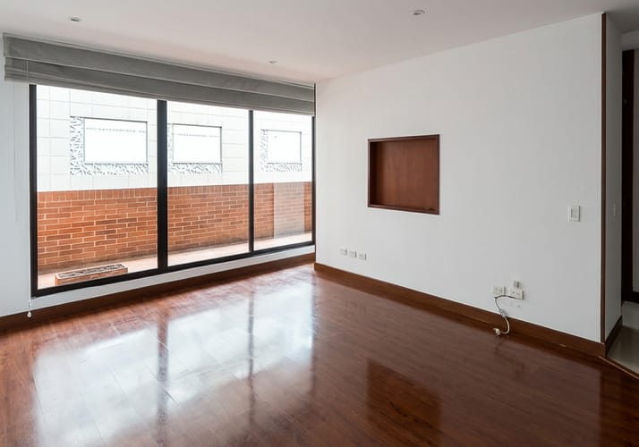 Apartamento de 1 alcoba en venta en Chico Norte, Bogotá, 52 m² · foto 6 de 24